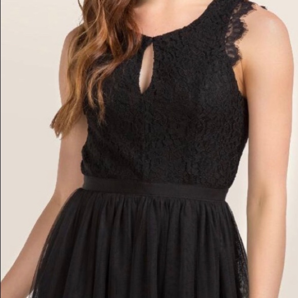 Gorgeous Francesca’s Black Lace Keyhole Dress